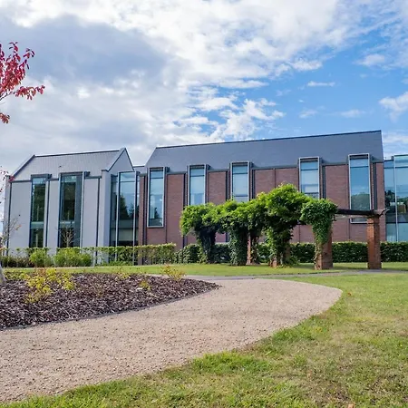 Edgbaston Park 4*